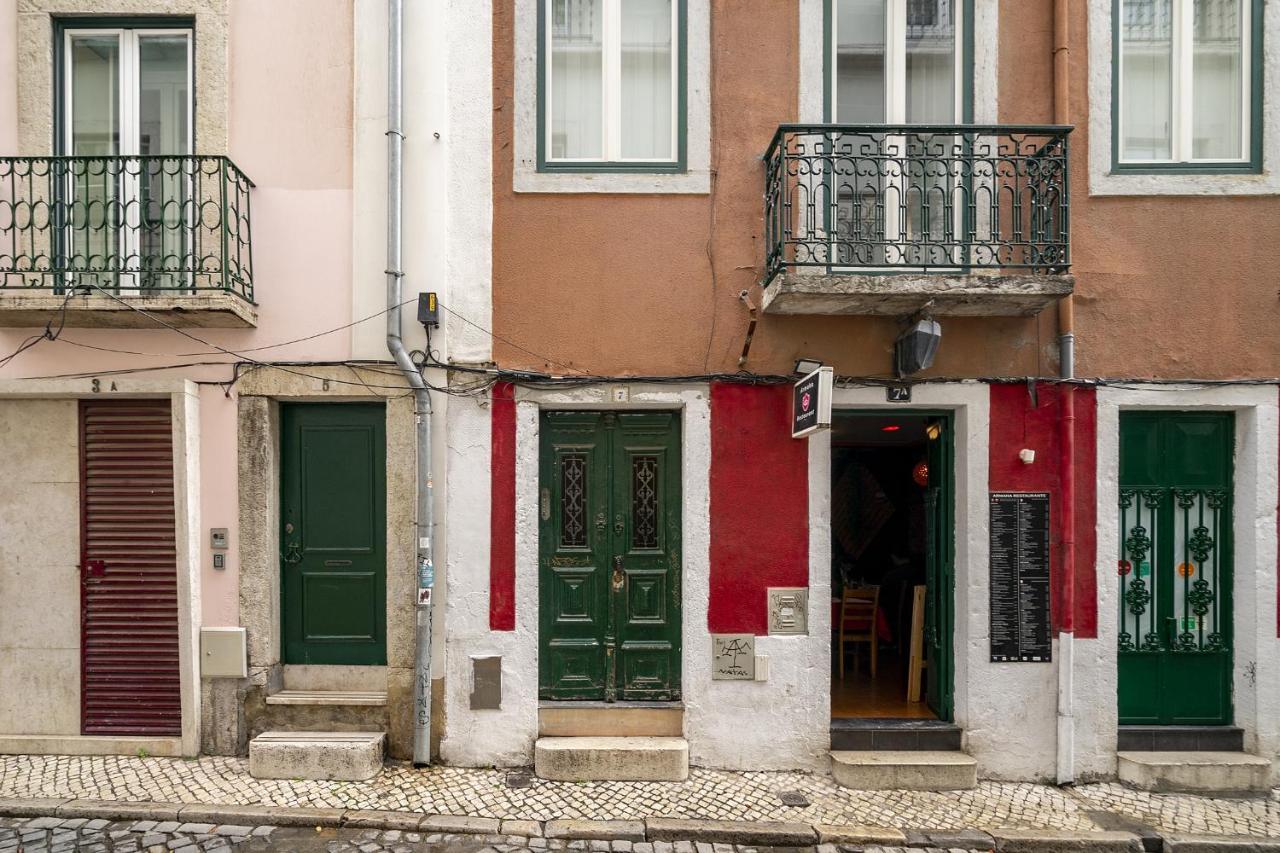 Whome Bairro Alto 2-bed Location Fully Equipped Appartement *